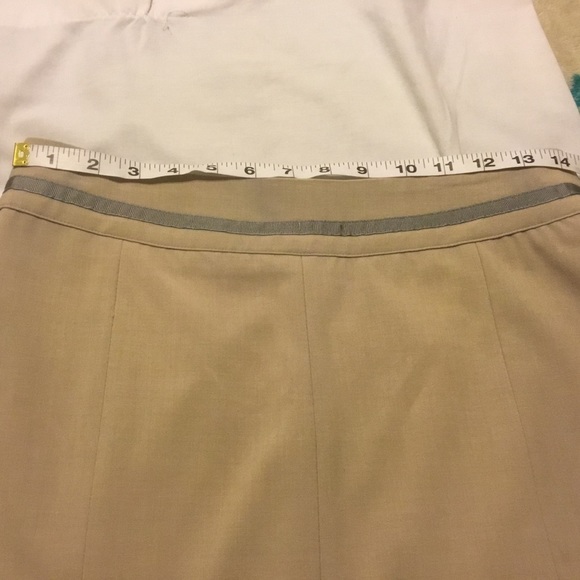 COPY - Pleated skirt size 6 - Picture 4 of 6